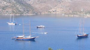 Akdeniz’in en güzel koyunda marinaya tepki