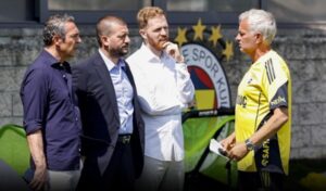 Fenerbahçe’de transfer çılgınlığı! 3 ülkede 6 isimle görüşme…