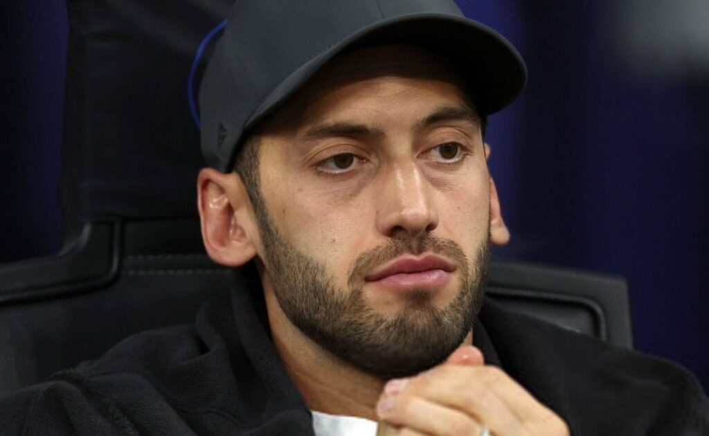 Hakan Çalhanoğlu’nun Fenerbahçe’den istediği maaş belli oldu