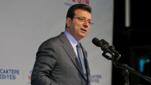 İmamoğlu: Eğitim devrimine ihtiyaç var