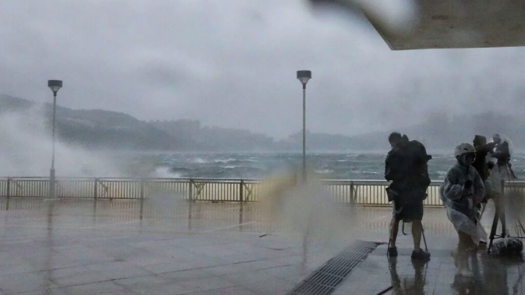 T10 düzeyinde uyarı yapıldı: ‘Wipha’ adım adım yaklaşıyor