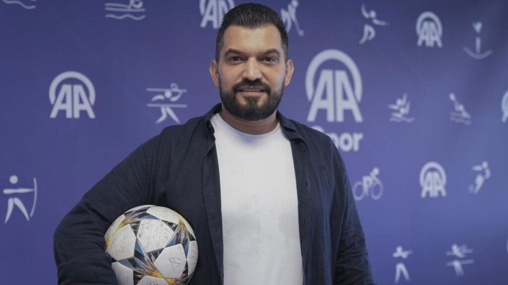 143 yıllık Avrupa kulübünü Türk yönetim şampiyon yaptı