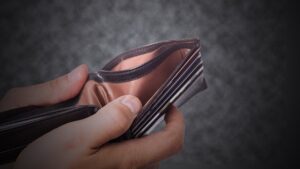 Açlık sınırı ilk kez ‘asgari’yi 5 bin TL geçti