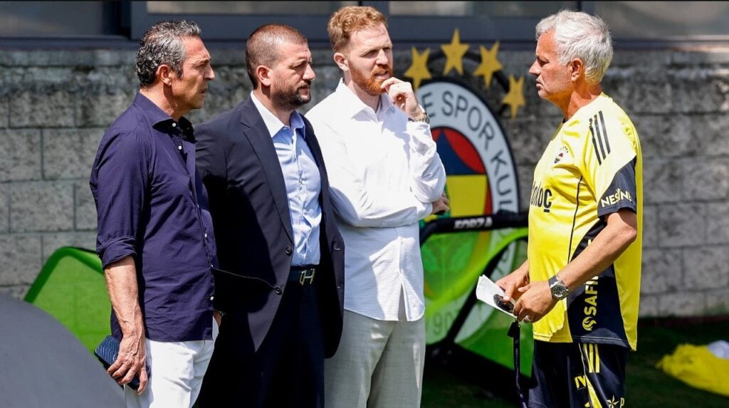 Devin Özek aldı Mourinho veto etti