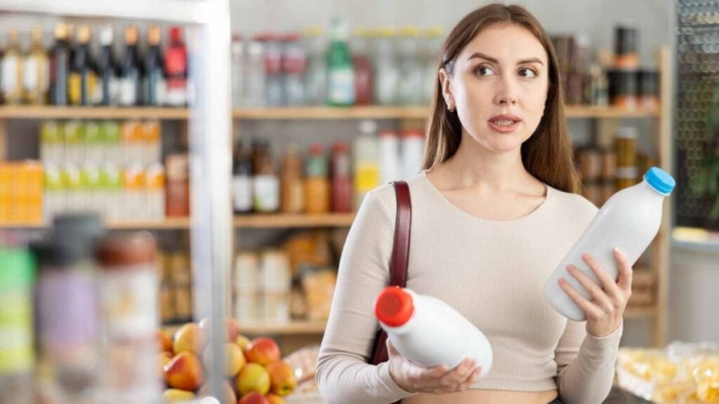 Diyetisyenden ezber bozan uyarı: Sağlığa en zararlı 3 süt ürünü, asla tüketmeyin!