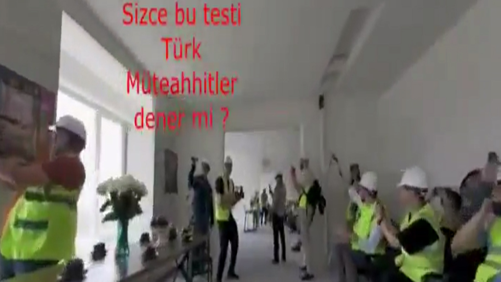 Müteahhit ve inşaat çalışanları deprem testi yaptı: ‘Sizce Türk müteahhitler bu testi dener mi?’ diye sordular