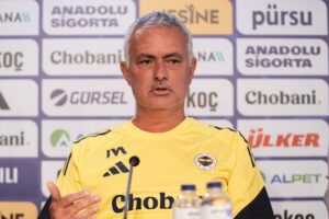 Premier Lig ekipleri Mourinho’nun peşinde