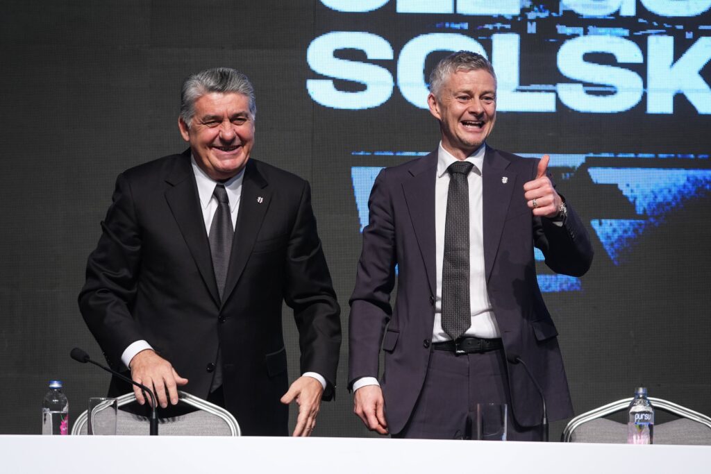 Solskjaer’e güven kalmadı! Nuri Şahin iddiası ikiye böldü