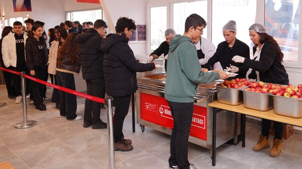 Bir Kent Lokantası daha açılıyor: 3 çeşit yemek 30 TL