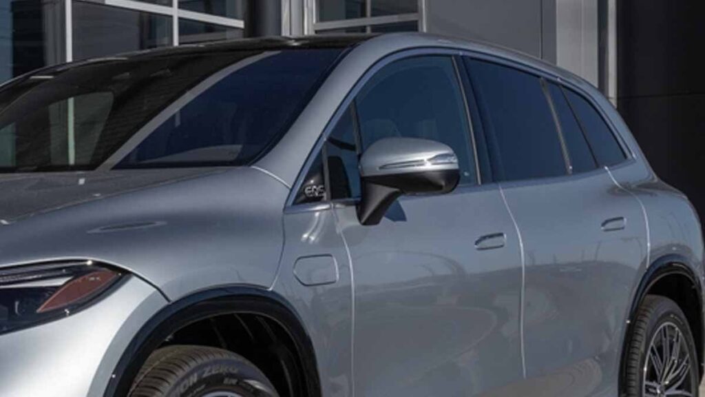 Düğmeye basıldı: Dünyanın en büyük otomobil pazarı, gömme kapı kollarını yasalıyor