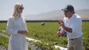 Fenerbahçe’nin sponsoru ile Trump’ın kızı canlı yayında duyurdu: ‘Yeni gelir kapısı açıyoruz’