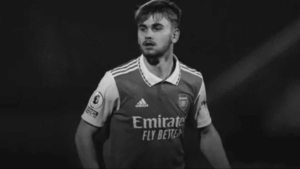 Futbol dünyası yasa boğuldu: Eski Arsenal futbolcusu, maçta hayatını kaybetti