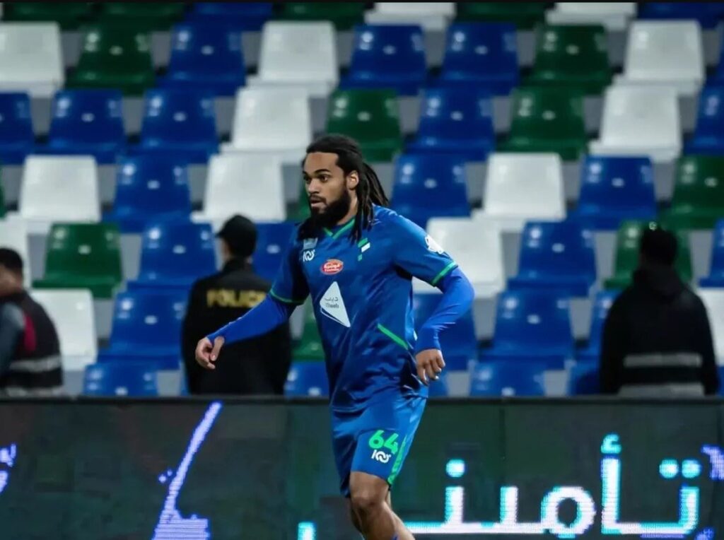 Galatasaray’ın eski yıldızı ezeli rakibe gidiyor!