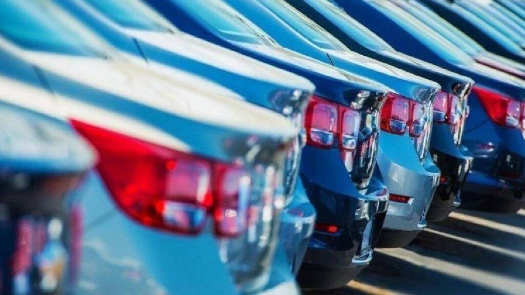 İkinci el araçlar fiyatlarında paraşütleri hazırlayın