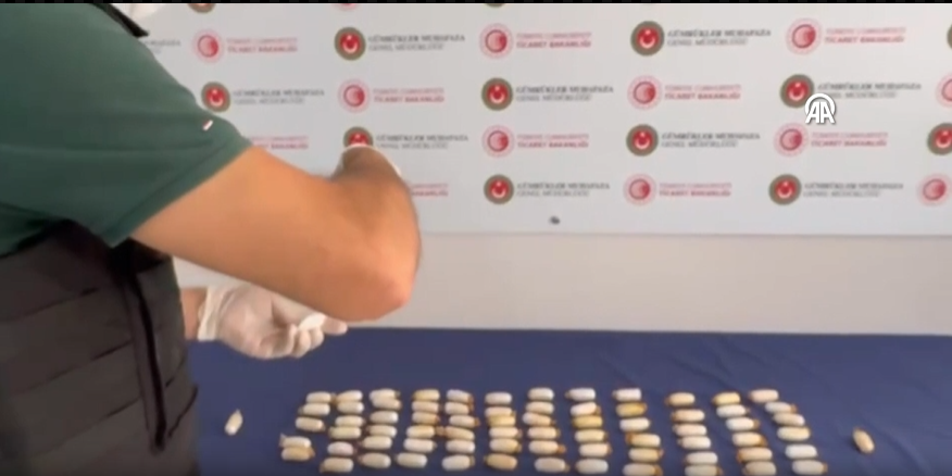 İstanbul’da 442 kilo uyuşturucu bulundu.