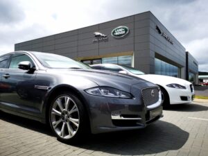 Lüks otomotiv devinde üretim üç haftadır felç, tedarikçiler iflasın eşiğinde: 250 bin kişinin işi risk altında