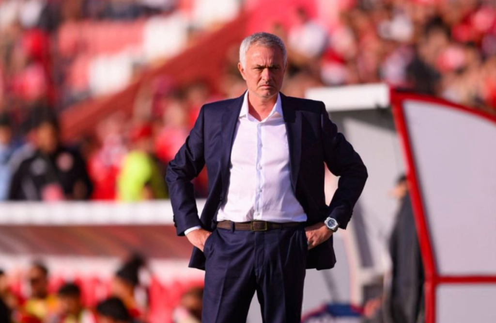 Mourinho Benfica ile ilk maçına çıktı!