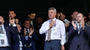 O isim Sadettin Saran ile çalışmayı reddetti