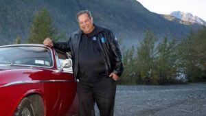 Öyle bir yol yaptı ki, tarihin en yüksek kilometreye sahip arabası unvanını aldı: Bu aya 7 kez gidip gelmek demek