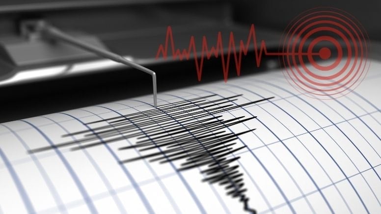 Son dakika… Peş peşe depremler! Önce Karadeniz, sonra Akdeniz sallandı…