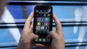 Sosyal medyaya uygulanan bant daraltma uygulaması kaldırıldı