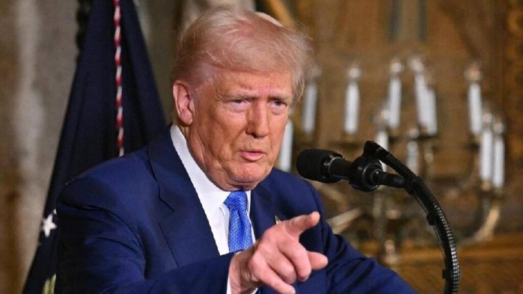Trump 3 ülkeyi kendisine komplo kurmakla suçladı