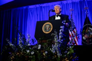 Trump Azerbaycan demeyi unuttu: ‘Kamboçya ve Ermenistan’ı barıştırdım’