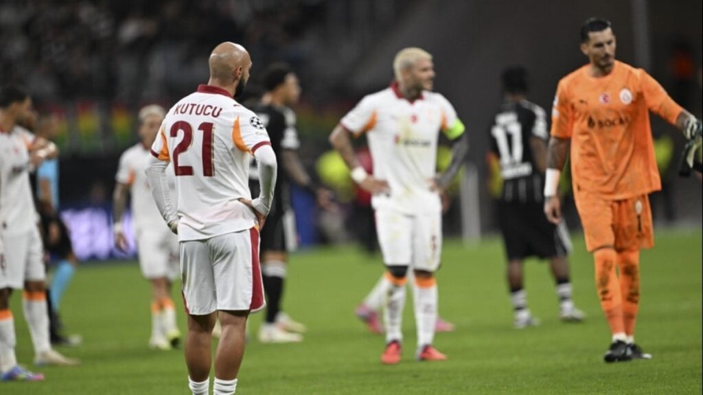 Türk futbol tarihinin en pahalı transferlerinden Uğurcan Çakır, iki maçta 11 gol yedi