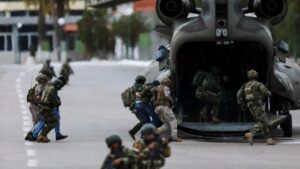 Yunanistan’da ‘acil durum’ emri