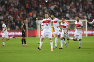 A Milli Takım’dan prim dersi! Personele dağıtıldı…