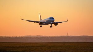 ABD’den ülkenin havayolu şirketlerine baskı! Rusya üzerinden uçmak yasaklanacak