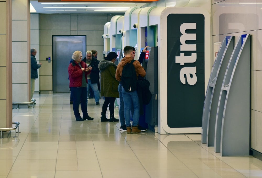 ATM’den para yatıranlar dikkat! Ceza yiyebilirsiniz