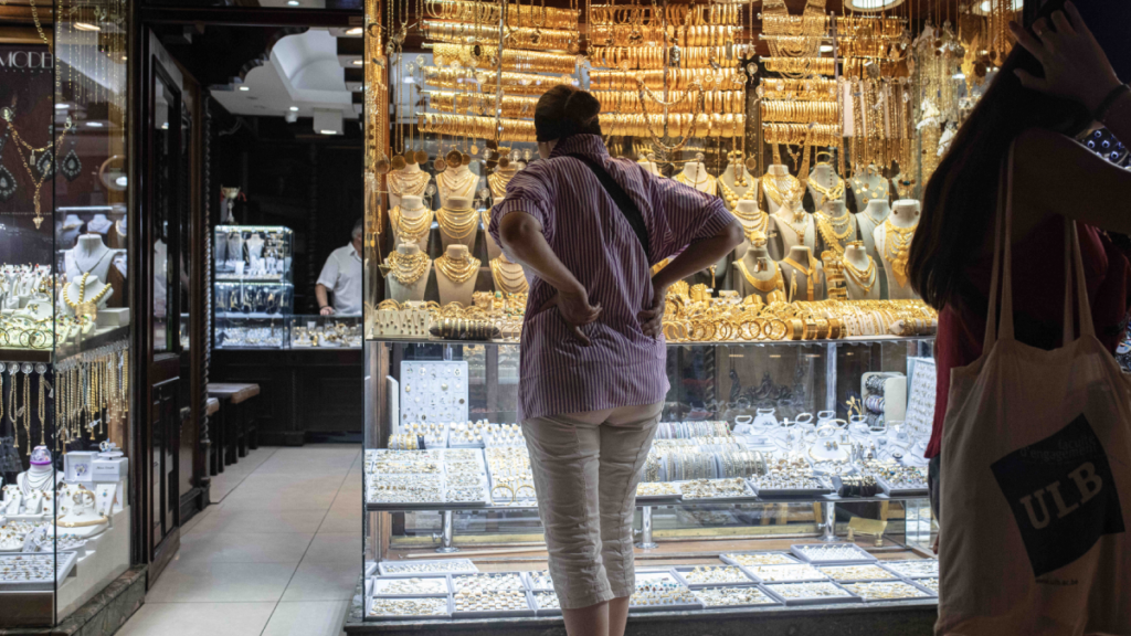 Altın sahipleri bunu beklemiyordu! 51 yıl sonra bir ilk yaşandı