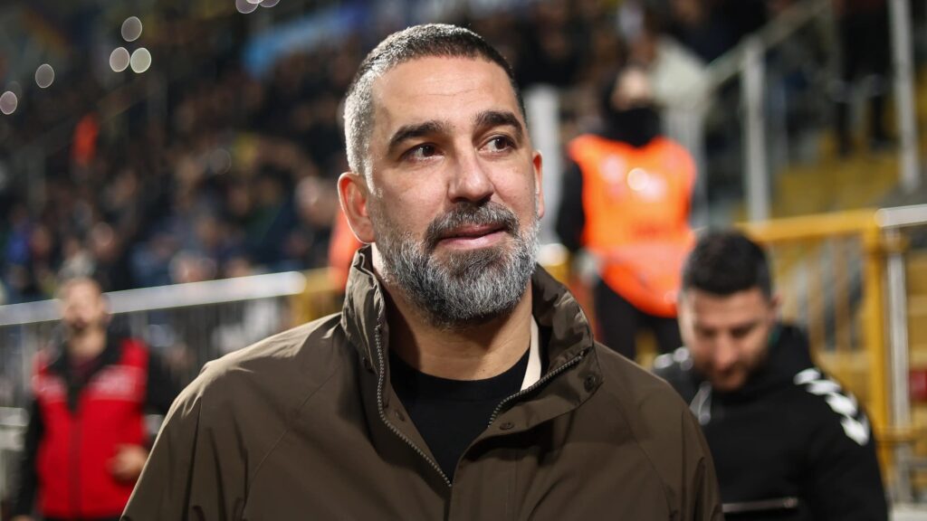 Arda Turan’a bir şok daha! Liderlik gitti