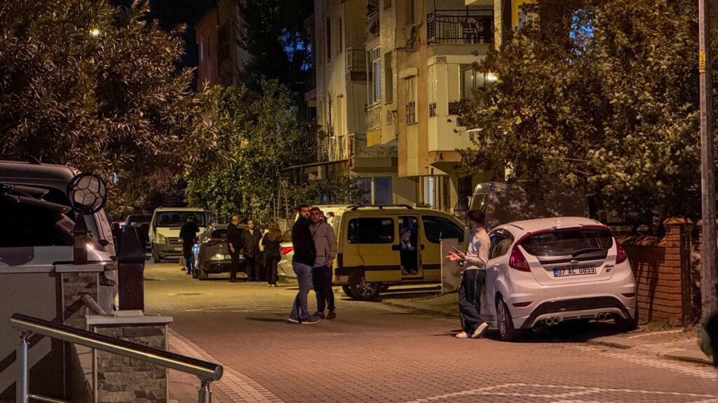 Balıkesir Sındırgı’daki deprem sonrası artçılar sürüyor! Bölge beşik gibi