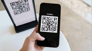 Banka bilgileri QR kodlarıyla ele geçiriliyor: Ücretsiz pizza deneyi, tehlikenin boyutunu gözler önüne serdi