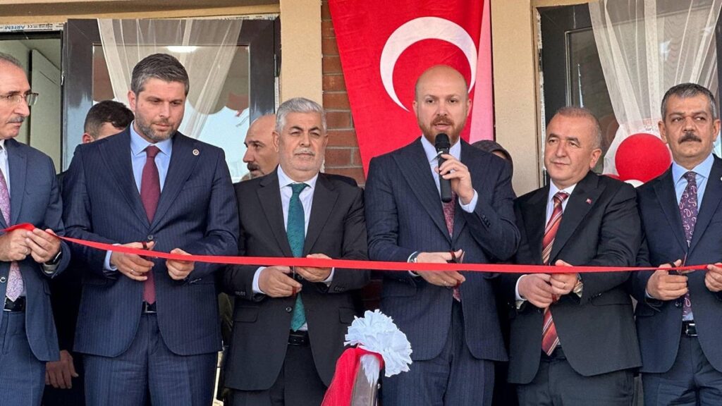 Bilal Erdoğan açtı, devlet protokolü izledi