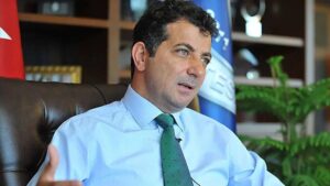 Eski THK rektörü Ünsal Ban yurtdışına kaçtı