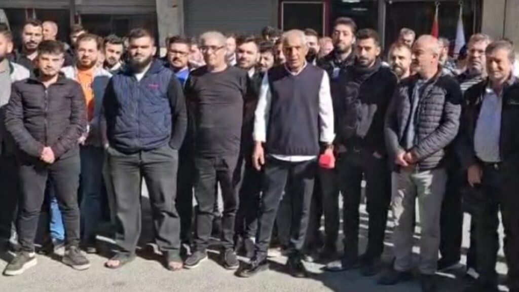 Konya’da ayakkabı üreticileri greve gitti :Ücret yok, sigorta yok
