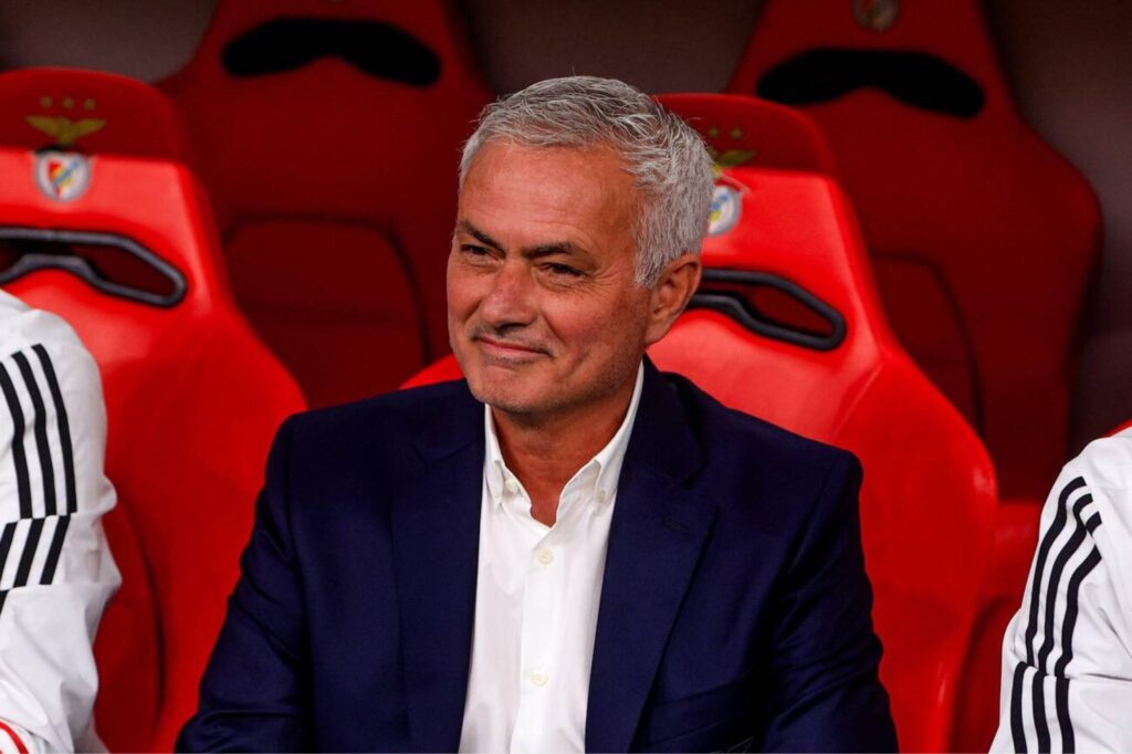 Mourinho, Galatasaray’ın yıldızını istiyor