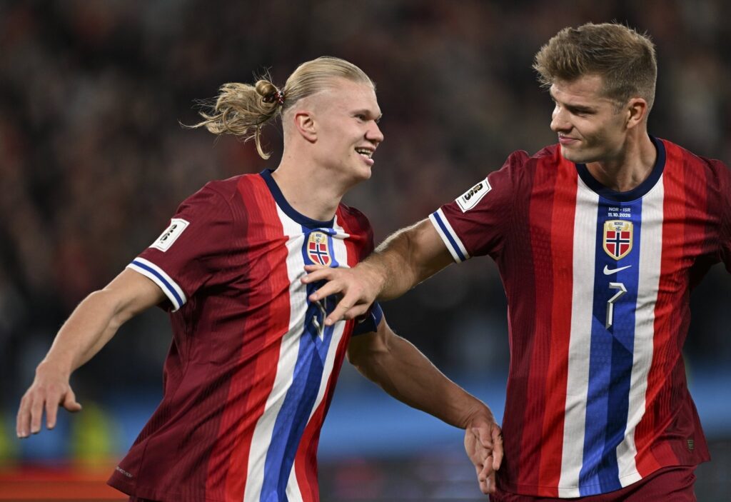 Norveç, İsrail’i 5 golle yıktı! Haaland tarihe geçti