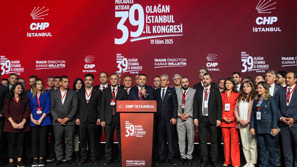 Özgür Çelik yeniden il başkanlığına seçildi