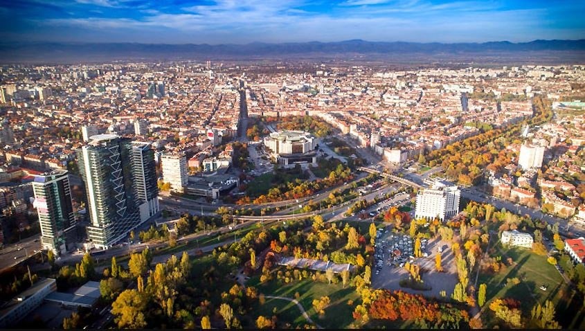 Para birimleri değişiyor diye resmi tatil yapılacaklar