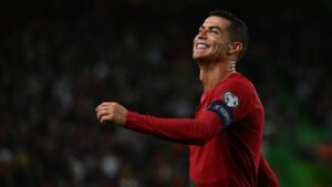 Ronaldo’dan emeklilik açıklaması: ‘Ailem bırakmamı istiyor…’