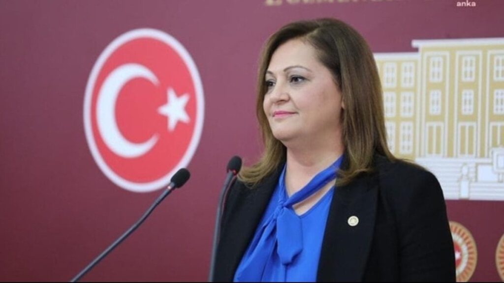 Siyasi kulisleri sallayan iddia!  CHP’li belediye başkanı AKP’ye geçiyor… ‘Telefon’ detayı