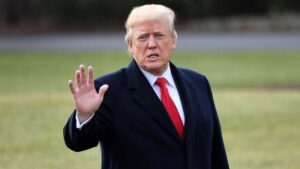 Trump: Artık posta veya erken oylama yöntemi kullanılmayacak