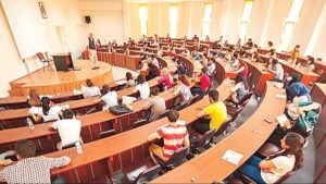 Üniversite bütçeleri maaş ve SGK’ya gitti