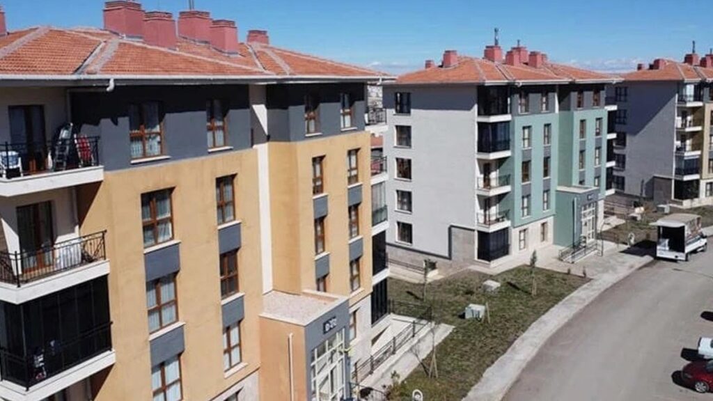AKP’nin konut projesinde ilçeler görmezden gelindi