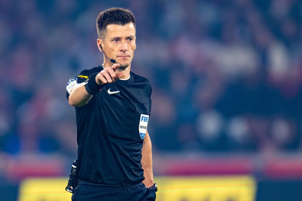 Ajax-Galatasaray maçının hakemi belli oldu