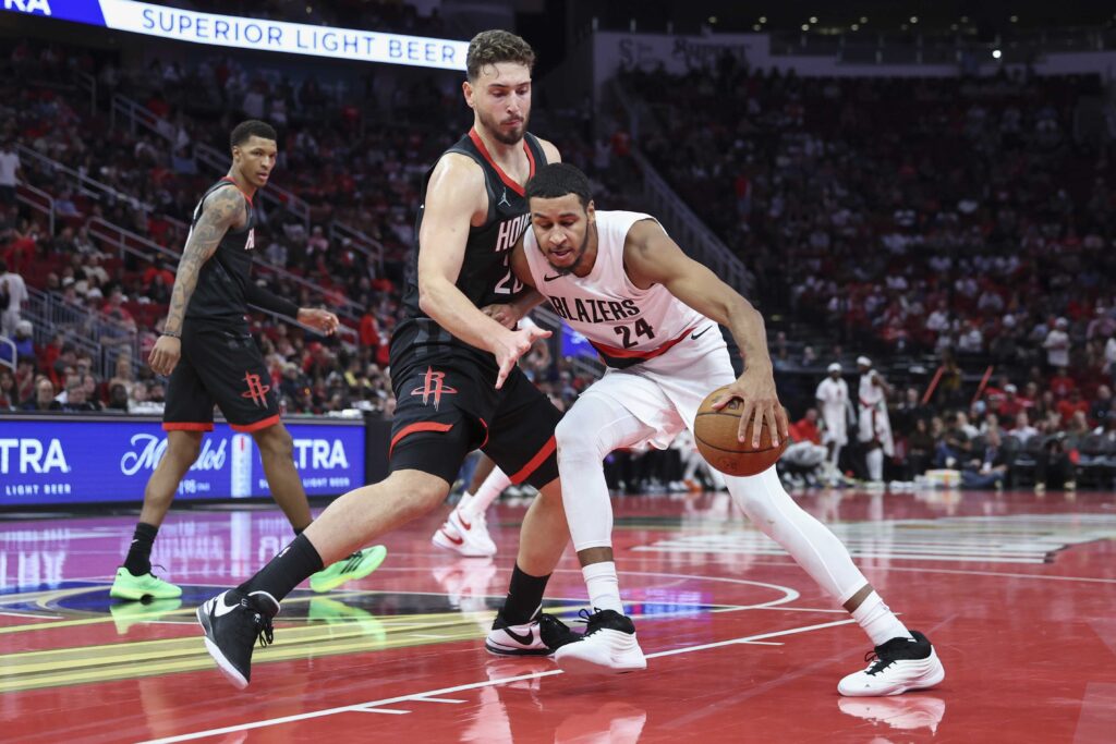 Alperen ‘triple-double’ı kaçırdı! Rockets zafere uzandı